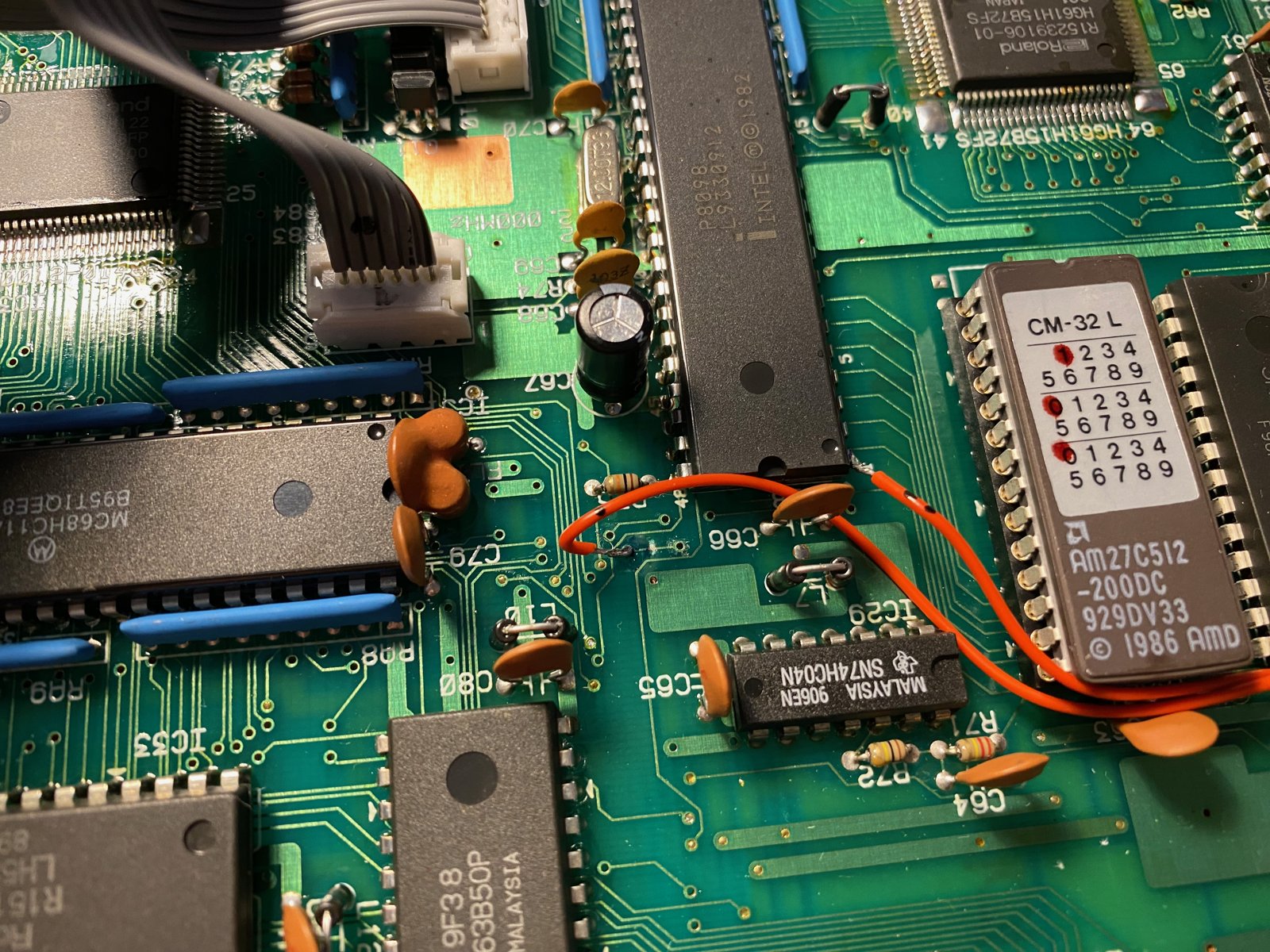The EPROM with the MT-32 firmware The EPROM with the MT-32 firmware