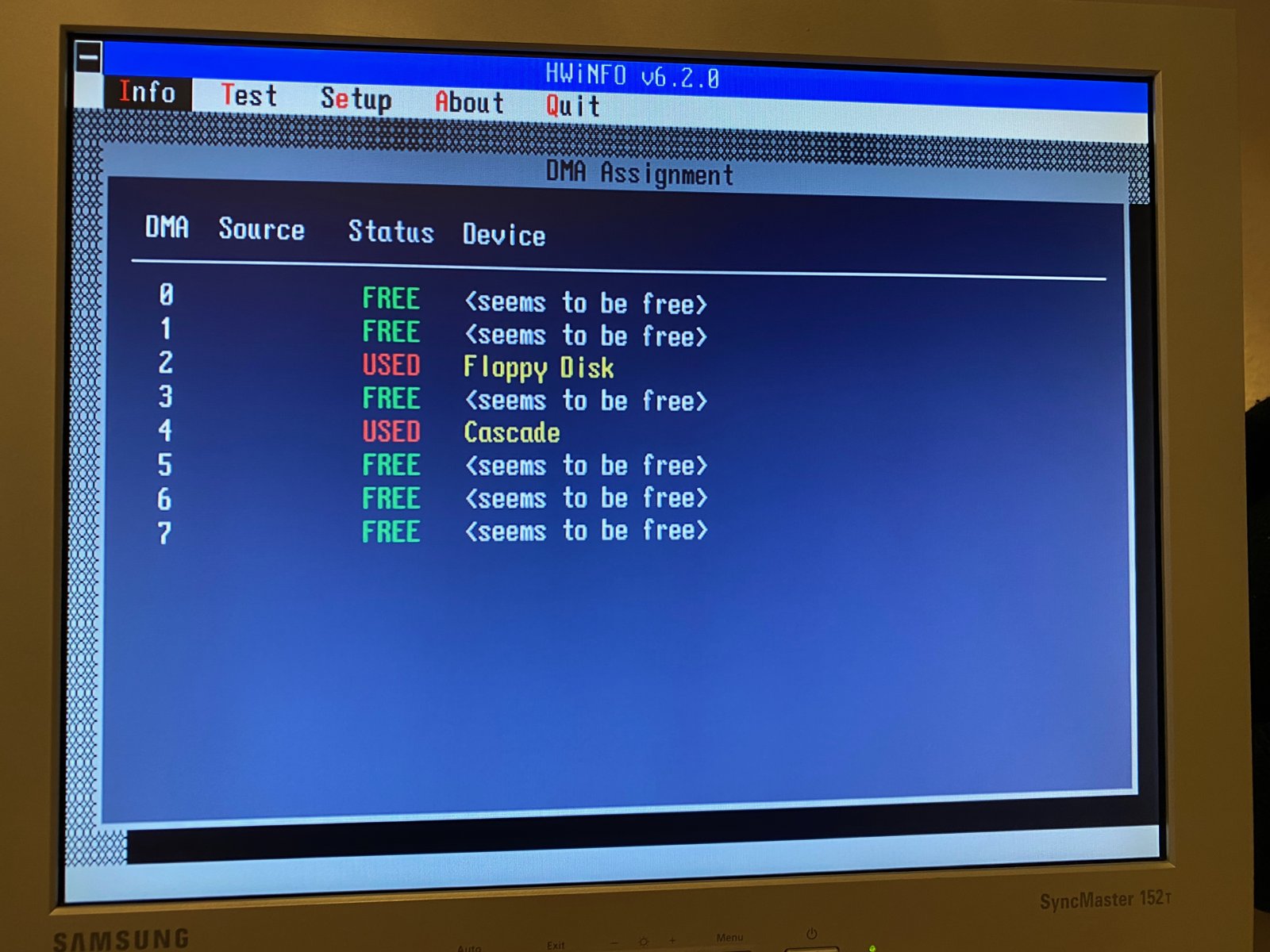 HWiNFO on the DX4-100: no AWE64 in the DMA Assignment HWiNFO on the DX4-100: no AWE64 in the DMA Assignment